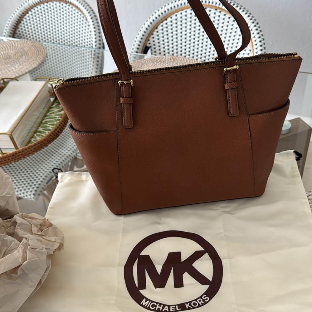 Michael Kors Tan Leather Shoulder Bag - Picture 7 of 7